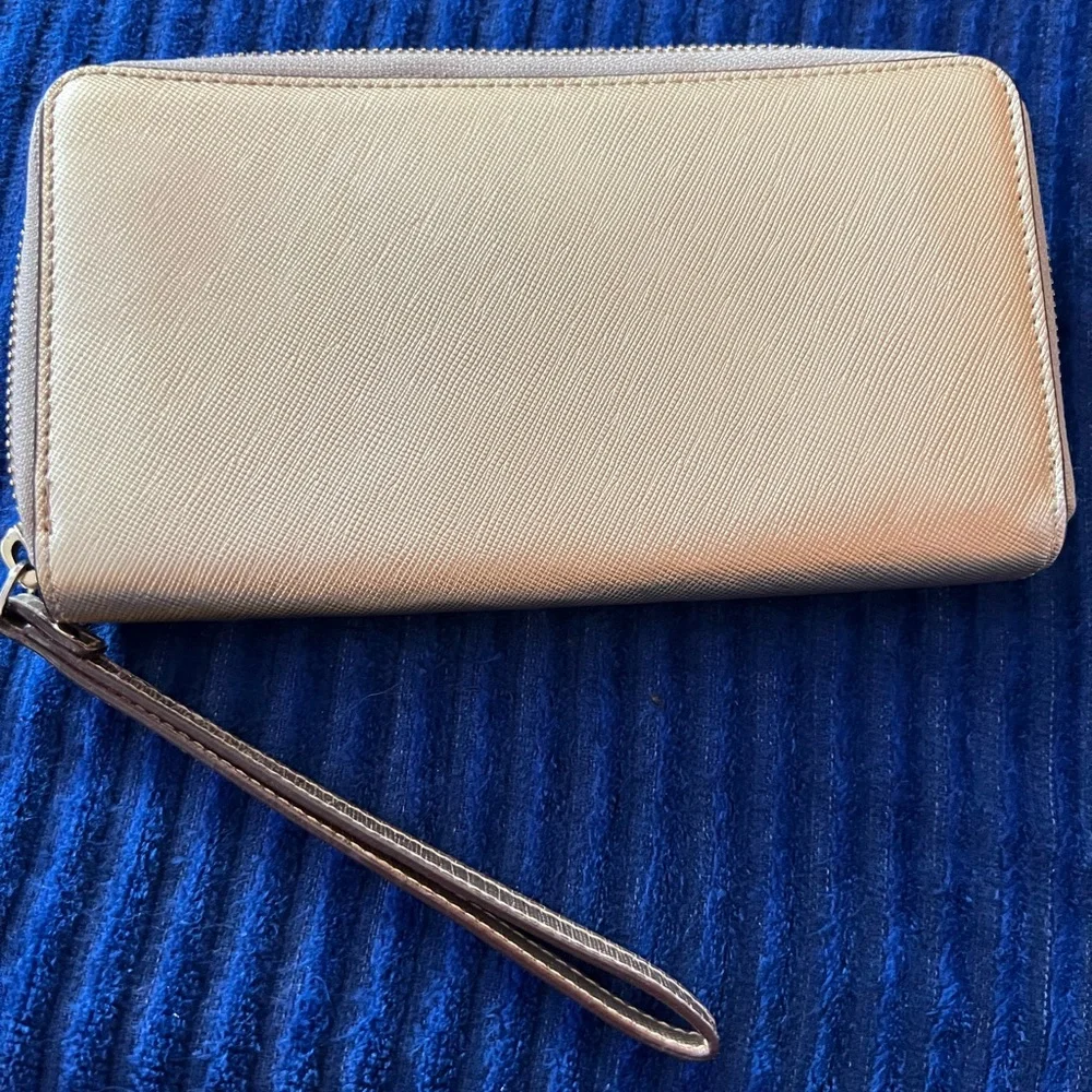 KateSpade Wallet - Picture 3 of 5